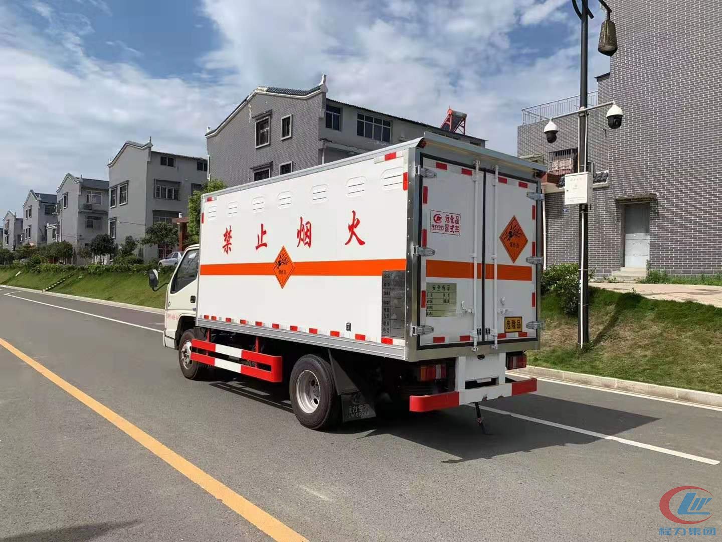国六江铃危险品运输车，江铃国六防爆车